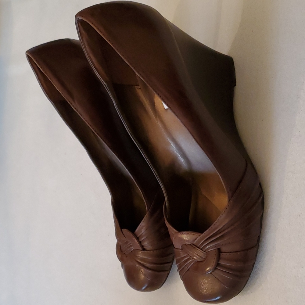 Steve Madden Wedges